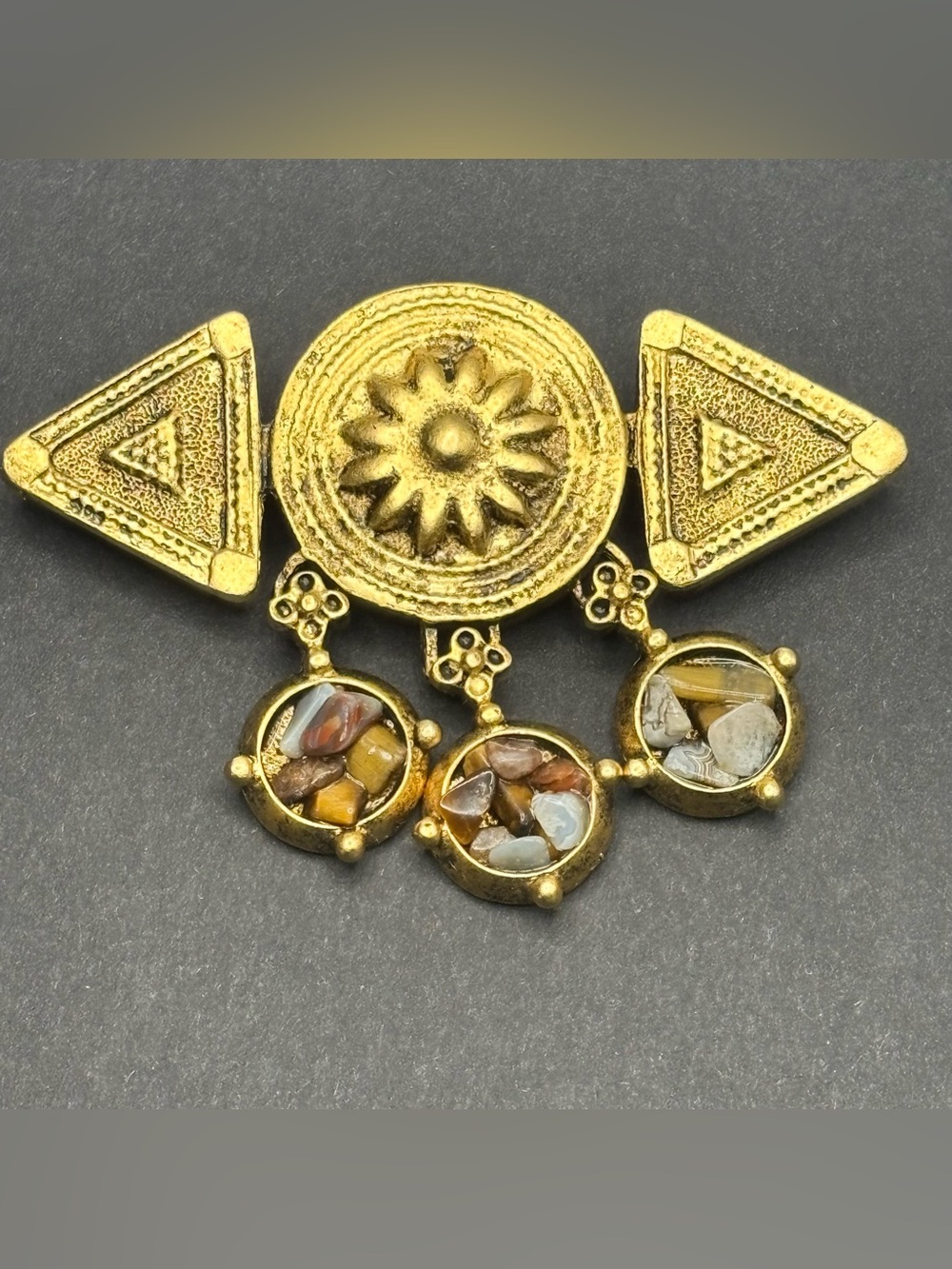 Vintage Etruscan Revival Gold Tone Dangle Brooch Sunburst Agate Jasper Inlay Pin